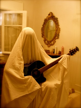 Nick Grey Sings The Ghosts - Courtesy Nick Grey